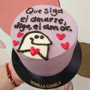 Pastel personalizado flork de Vainilla Canela