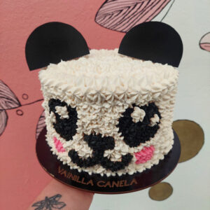 Pastel personalizado panda de Vainilla Canela