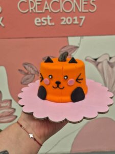 Pastel Gatito Calabaza de Halloween